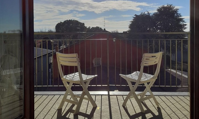 Cardano al Campo Apartamento | Vrbo Property