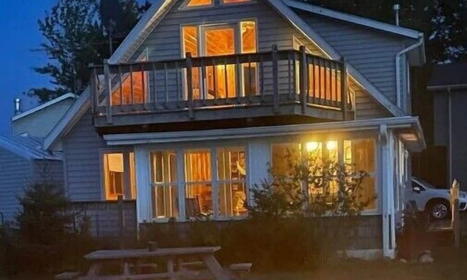 Pickerel Casa | Birch Point Lake House