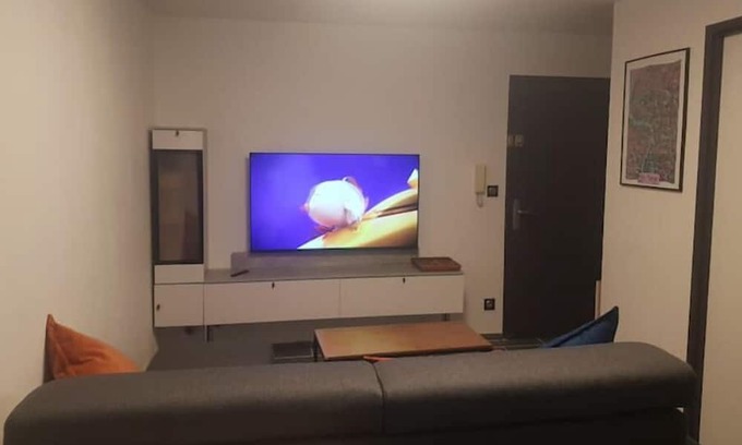 Toulouse West Apartamento | Vrbo Property