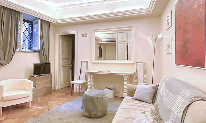 Rione VI Parione Apartamento | Cozy apartment in the best neighborhood!: ROME's Historical Center!