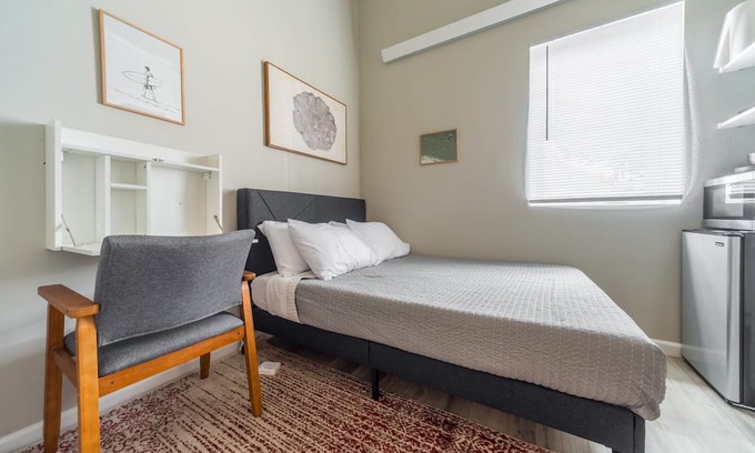 Eastside Apartamento | Near Downtown, Fun Guest Suite