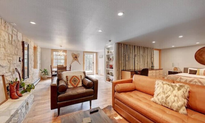 Kerr Gulch Apartamento | Luxury Mountain Retreat near the lake & downtown!