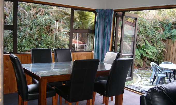 Franz Josef Glacier Casa | Central & Relaxing, park up and enjoy rainforest views.