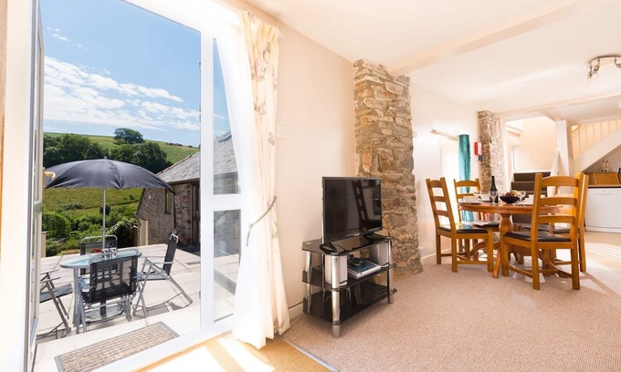 West Down Cabaña | Braefoot Cottage West Down