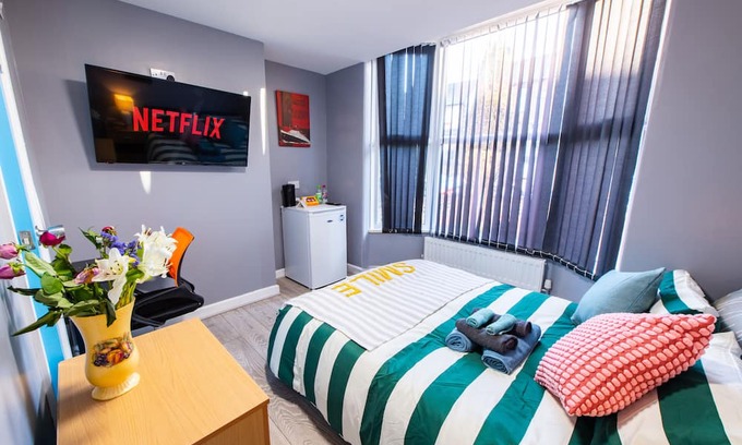 Maidstone Casa | Premium Double Rooms with free Wi-Fi