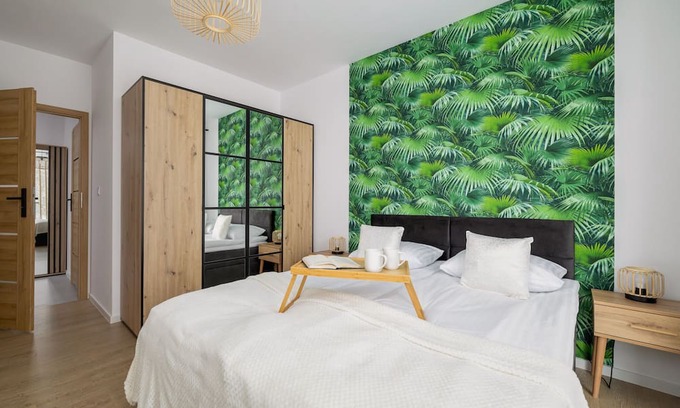 Bytkow Apartamento | Apartament Otoczony Zielenią by Renters