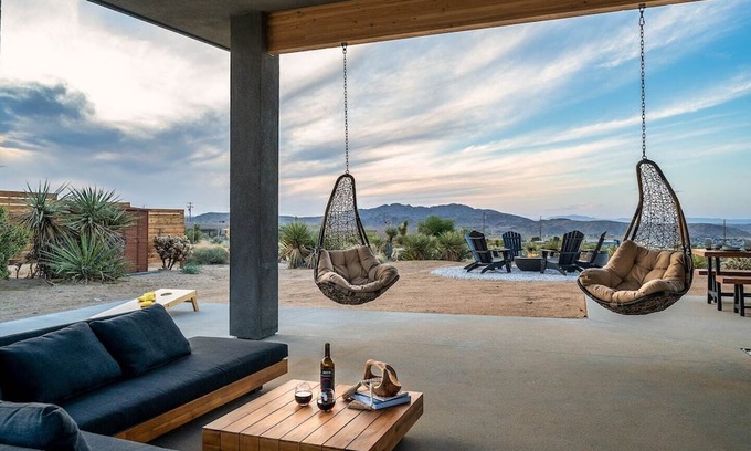 Joshua Tree Casa | Desert Oasis with Hot Tub, Pool and Views!