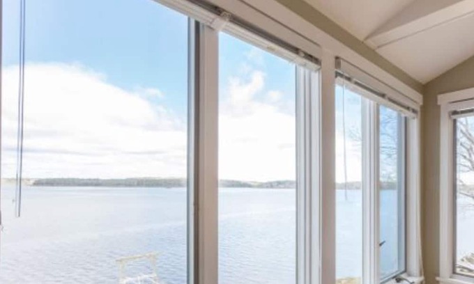 Westport Casa | BELLA VISTA WATERFRONT | 3 Bed, 2 Bath