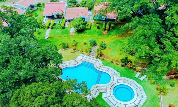 Rio Seco Villa | 5 bedroom Villa Gated Resort Community