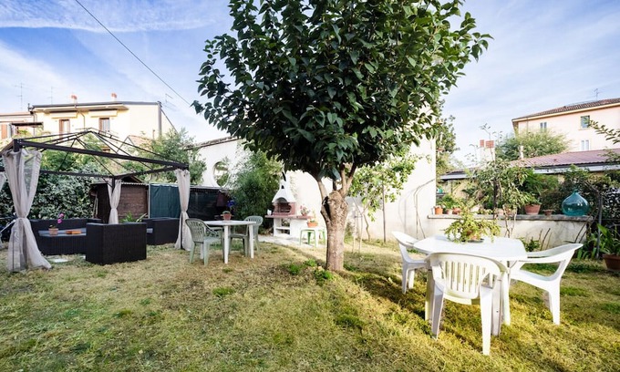 Est Apartamento | Stanza Arancio - Villa Angelina - Pet Friendly