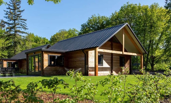 Zon en Schild Casa | Cosy wooden house amid woods in Soesterberg