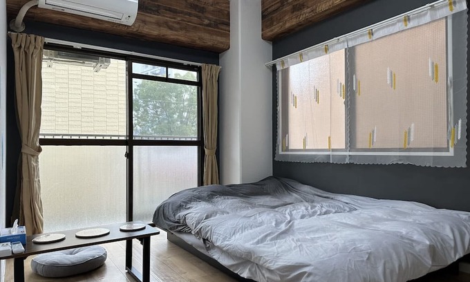 Nishi Ward Condominio | Vrbo Property