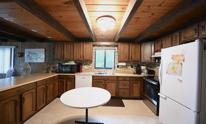 Standish Casa | Private Frye Island waterfront cottage with spectacular sunrise views!