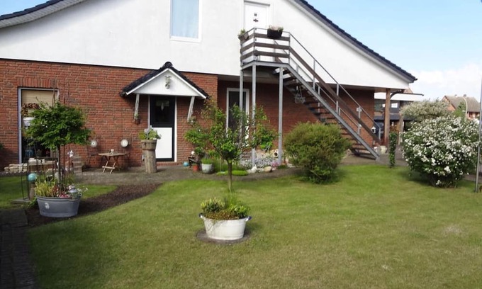 Kirchwerder Apartamento | Spacious apartment near seabeach