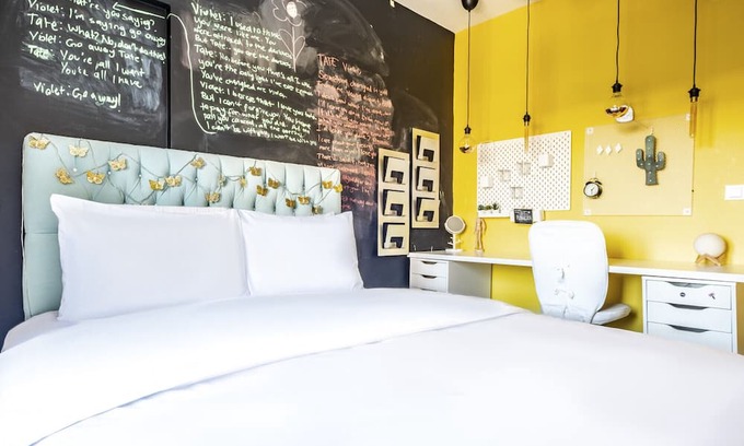 Ust Bostanci Apartamento | Vibrant Flat in Atasehir with Central Location