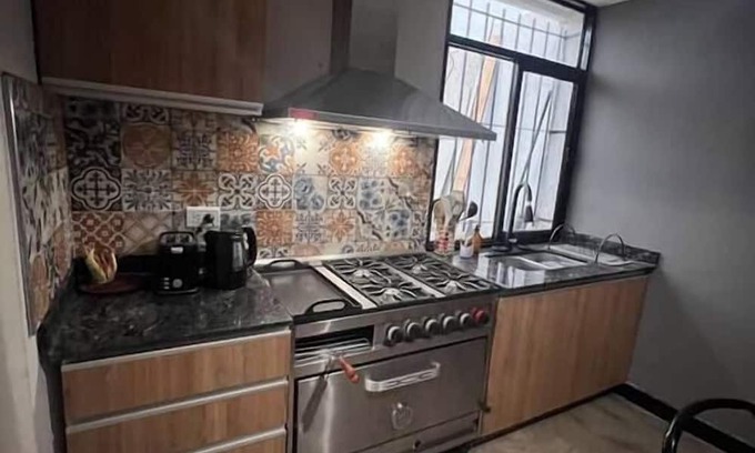 Vistalba Casa | Charming Luján Home, Charming Luján Home With Pool