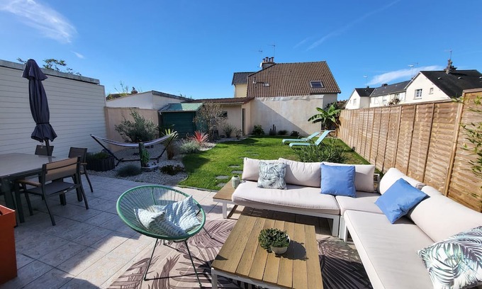 Pin - Vert Galant Casa | La Fratrie - Jardin - 6p - Rêve au Mans
