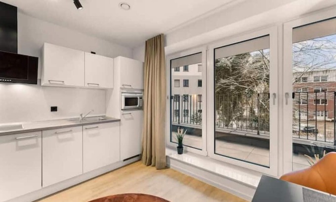 Burgeresch Apartamento | Between-studios - Tiger