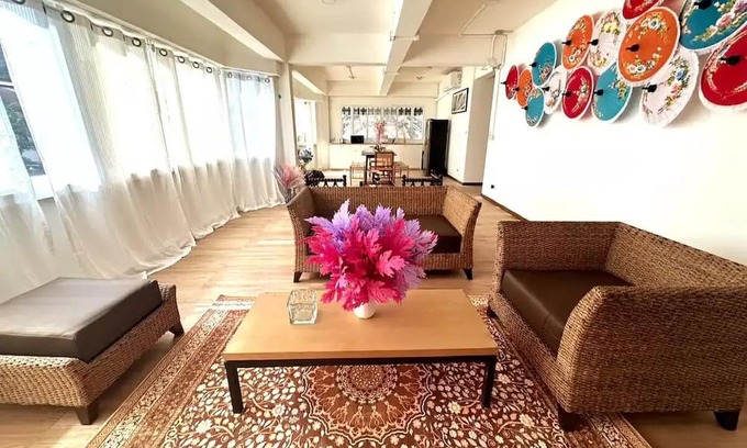 Chakkrawat Apartamento | Private Full-Floor Spacious 5BR in China Town