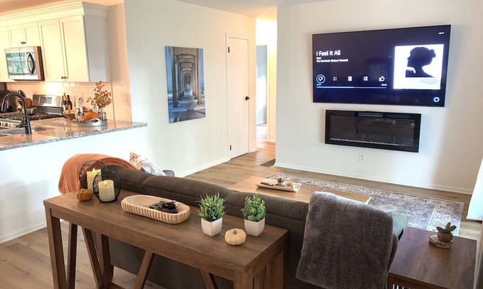 Centerville Casa | Updated home away from home in Centerville.