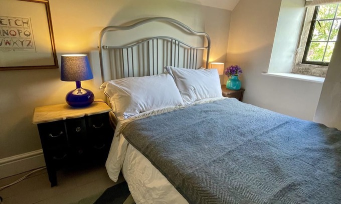 Redlynch Casa | Beautiful, historic Lodge near Bruton. Ideal base for exploring the South West
