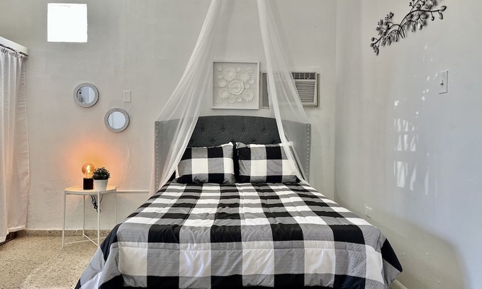 Puerto Rico Apartamento | Sweet 1 bedroom suite minutes from Poblado de Boqueron