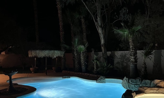 Rhodes Ranch Casa | “5BR Luxe Home + office, Private Pool & Spa in Rhodes Ranch golf court - Vegas!”