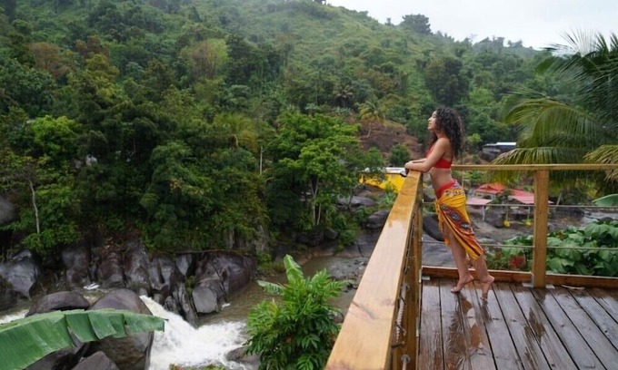 Rio Blanco Casa | El Yunque Waterfalls, forest and river tiny house