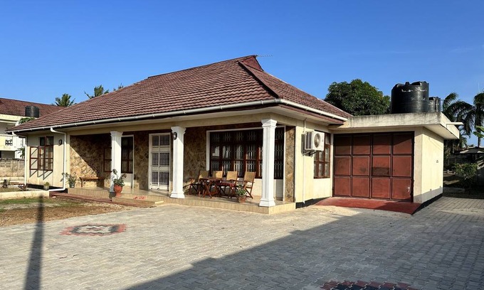 Dar es Salaam Villa | Villa 3 rooms and 3 bathrooms