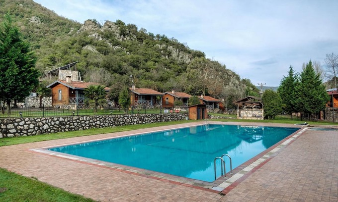 Altinova Casa | Serene Room w Balcony Pool and Garden in Nature