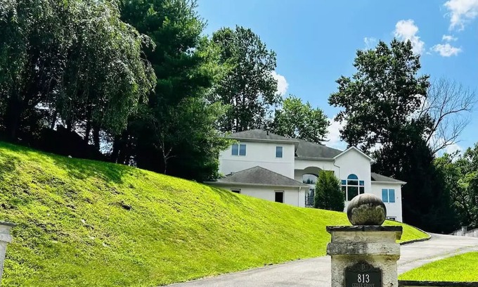 Broomall Casa | Sophia’s Garden Flat B-Quiet & Convenient Suburb