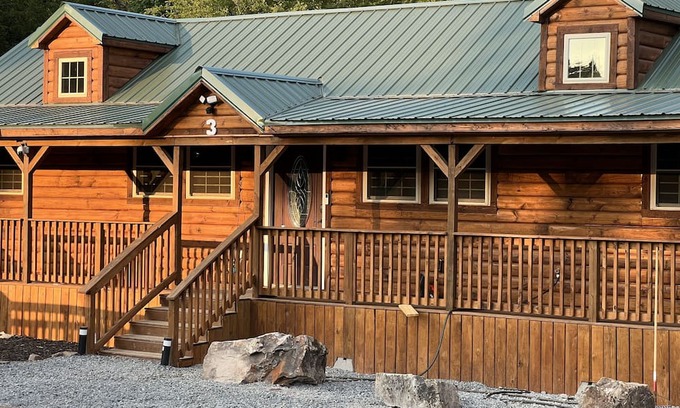 Smithville Cabina | Sportsman’s Hideaway
