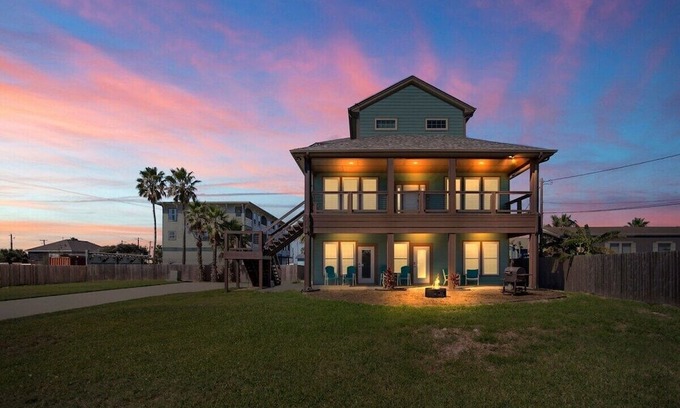 Shibui Sands Casa | Boat Parking|Oversized Yard|Pet Friendly|Fire Pit