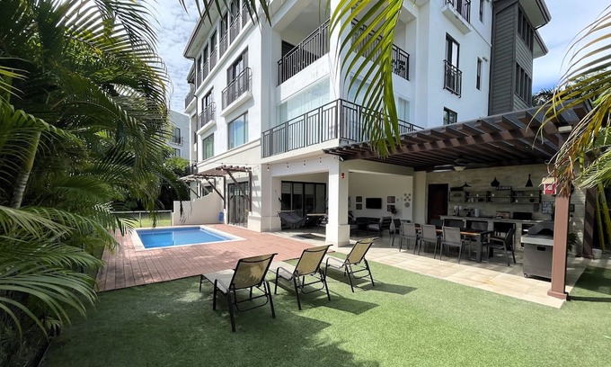 Playa Blanca Condominio | Laguna Retreat w/ Private Pool - Minutes to Beach - King Bed - Sleeps 9