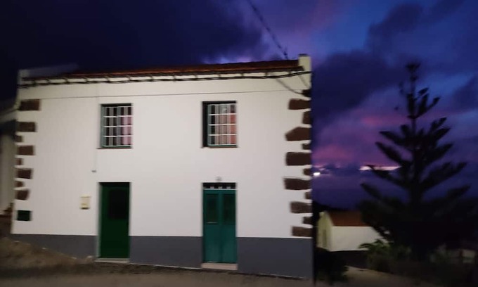 Mocanal Casa | Holiday Home 'La Asomadita' with Sea View