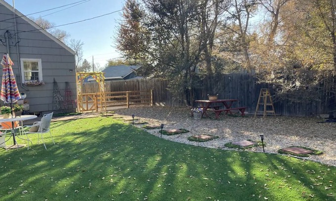 Longmont Casa | Super Cozy Home!