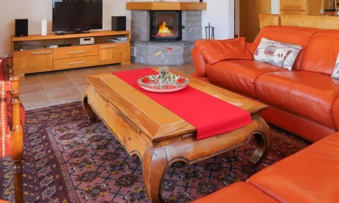 Nendaz Casa | Vacation home Tchoueilles 10 in Veysonnaz - 9 persons, 5 bedrooms