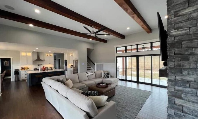 Muncy Casa | Lime Bluff Farmhouse