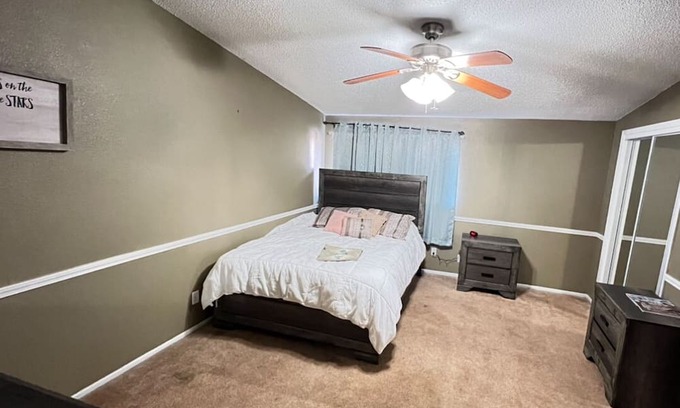 Uptown Casa | Safe/Family Friendly Townhome
