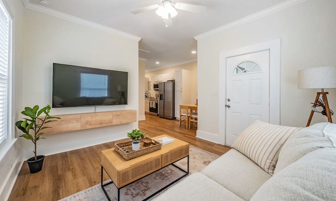 Riverside Heights Apartamento | Seminole Heights Bungalow!