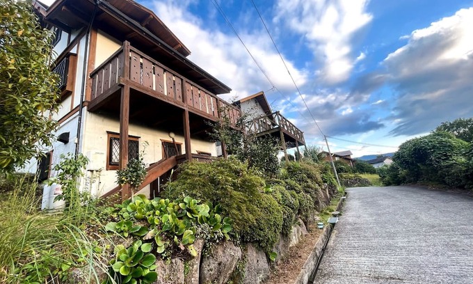Amagase Onsen Casa | Rental villa with a hot spring fireplaceBBQ is available Up to 8 people / Hita Ōita