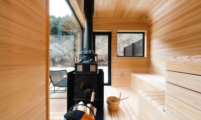 Tsuru Cabina | Building G / Tsuru Yamanashi