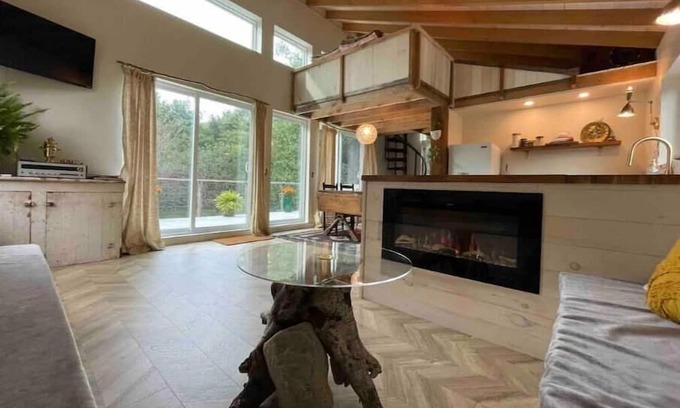 Hinesburg Apartamento | Lofty Dreams