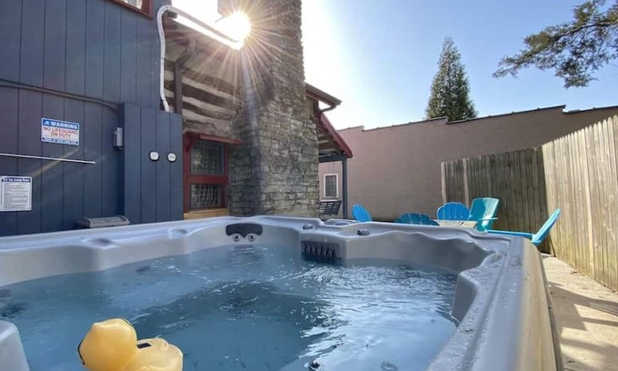 Maysville Cabina | Del's Cabin - Lazy Getaways