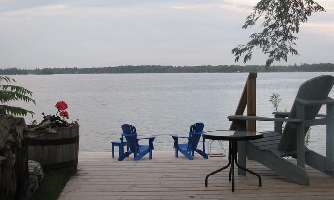 Rideau Lakes Cabaña | Private Family Friendly Waterfront House on Pristine Lake with Hot Tub & Sauna