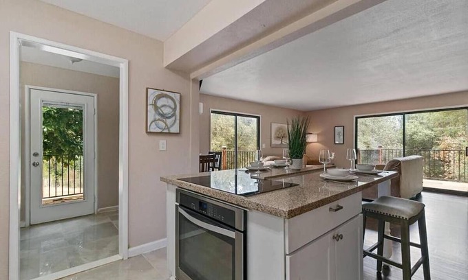 Auburn Casa | Serene 2 Bedroom House in Auburn