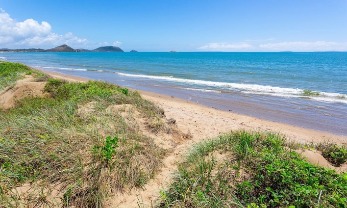Kinka Beach Casa | The best spot for your next coastal getaway.