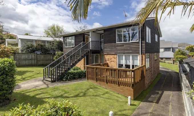 Glendowie Casa | St Heliers Gem: Beach and Scenic Routes Nearby