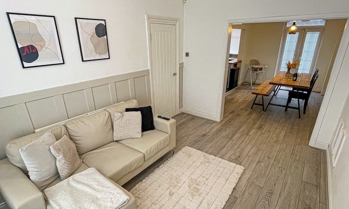 Wallasey Casa | Pass the Keys | Fantastic modern mid-terrace in Wallasey For 5