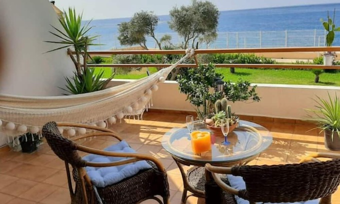 Byblos Apartamento | Silvia's Studio de Plage Romantique de Byblos